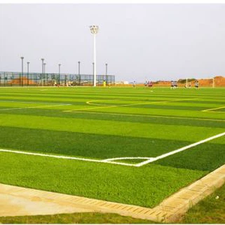 Futbol Stadyumu için Dayanıklı Su Geçirmez Yapay Çim Halılar